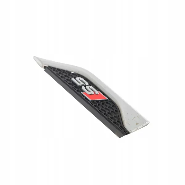 Audi S5 F5 Ovi-Embleema Logo Oikea OEM 8W6853602C image 7