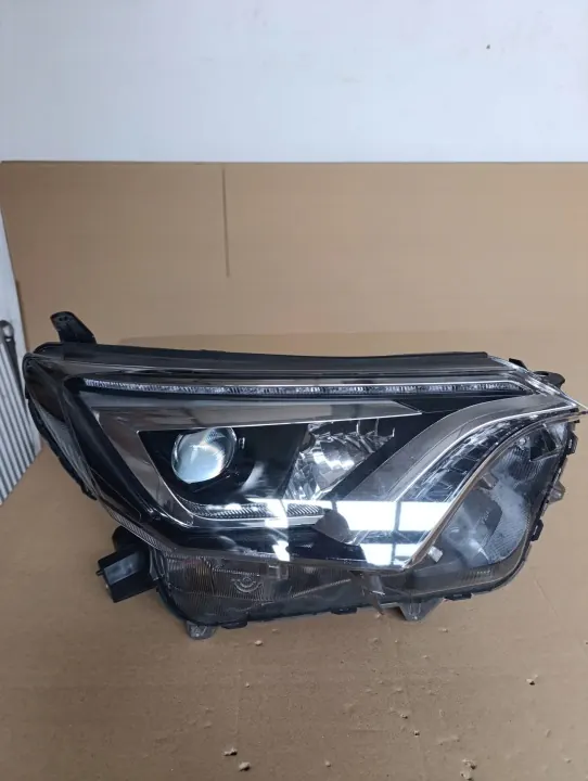 Faro derecho OEM 7VB548-BOJ9I para Toyota RAV4 2016-2018 image 2