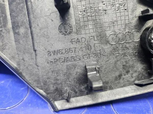 Audi A5 F5 8W6 Höger Framdörrslist OEM 8W6867410 image 8