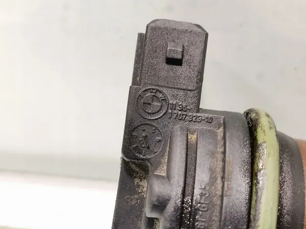Válvula de Control Árbol de Levas BMW 735i OEM 1707323 image 5