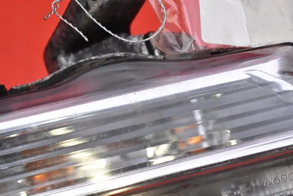 Farol Halógeno Direito Peugeot 508 2010-2014 9670476180 image 8