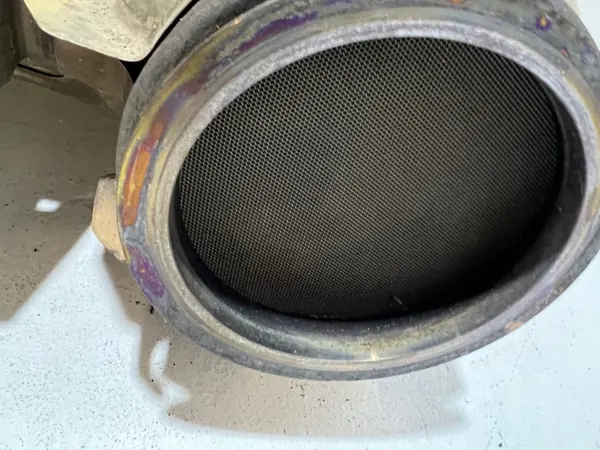 Colector de Escape Mazda 3 BP OEM KFGGHQ1221qs33 image 9