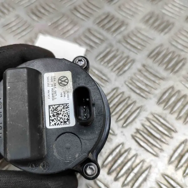 Vattencirkulationspump CUPRA BORN (K11) 1EA965567L image 6