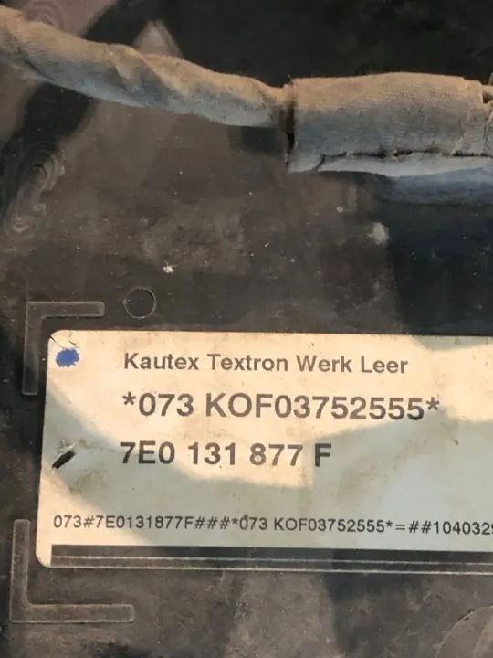 AdBlue-tank OEM 7E0131877F för VW Transporter T6 image 3
