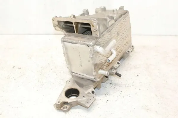 Colector de admisión VW OEM 03N129766C para Arteon Diesel image 7
