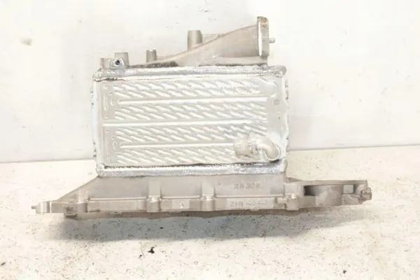 Colector de admisión VW OEM 03N129766C para Arteon Diesel image 9