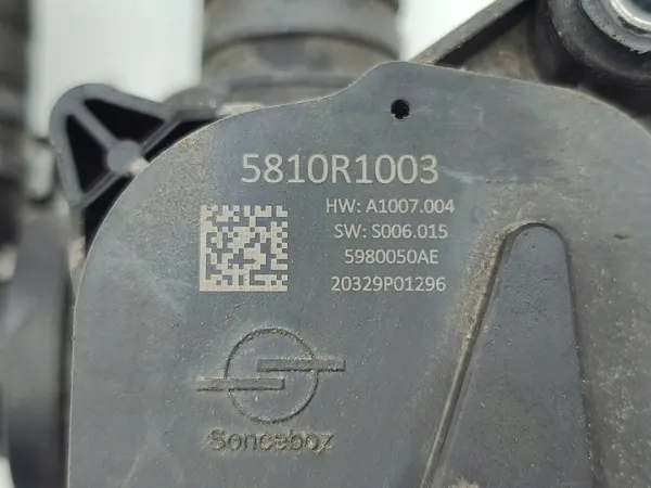 Porsche Taycan lämmitysventtiili OEM 9J1963375F - Käytetty image 7