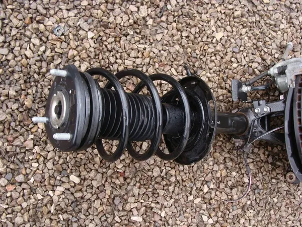 Amortisseur Droit Mazda 3 BP Skyactiv 2.0 Hybride BDEN34700A image 2