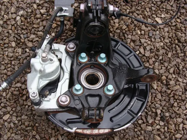 Amortisseur Droit Mazda 3 BP Skyactiv 2.0 Hybride BDEN34700A image 5