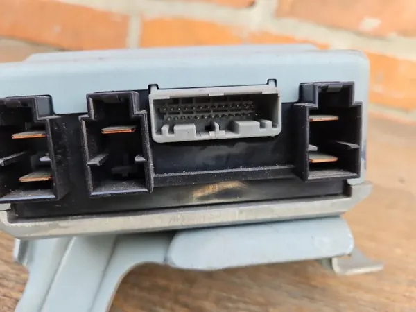 Honda Accord VIII styrservostyrning ECU OEM 39980-TL0-P4 image 4