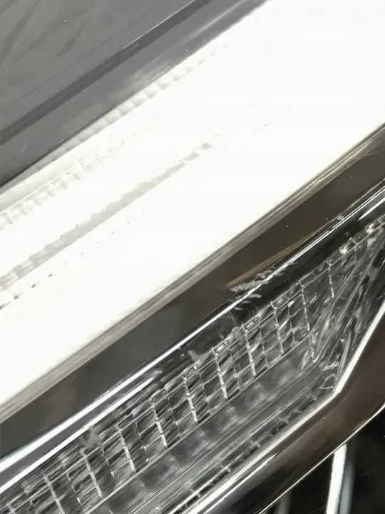 Vasen Etuvalaisin Renault Captur II Full LED OEM 260601693R image 6