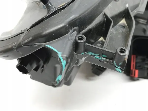 Vasen Etuvalaisin Renault Captur II Full LED OEM 260601693R image 9