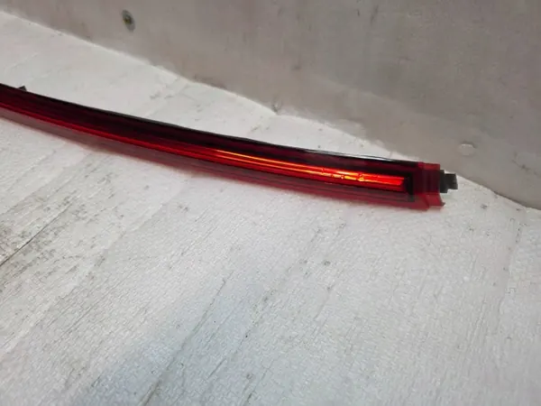 Bakstötskåpsreflektor OEM 6F1945101A för Seat Arona image 6