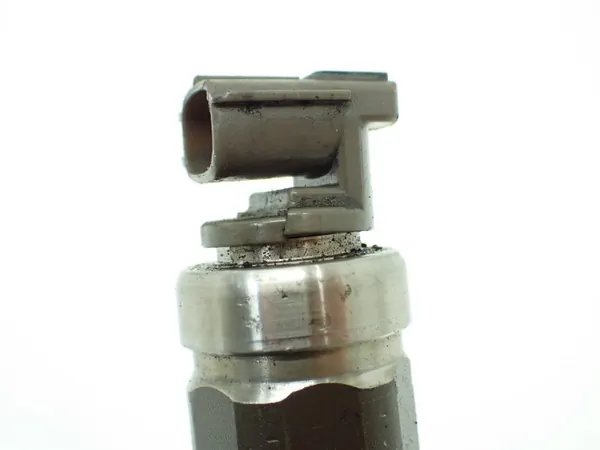 Inyector OEM 23670-30140 para Toyota Land Cruiser image 6