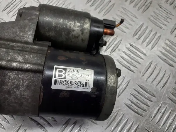 Motor de arranque Mazda 2 DE 1.3 M000T32771 image 3
