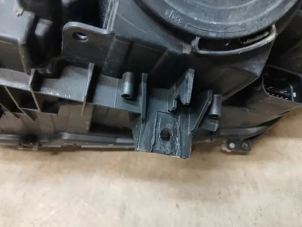 Farol dianteiro direito BMW 3 III F30 F31 image 4