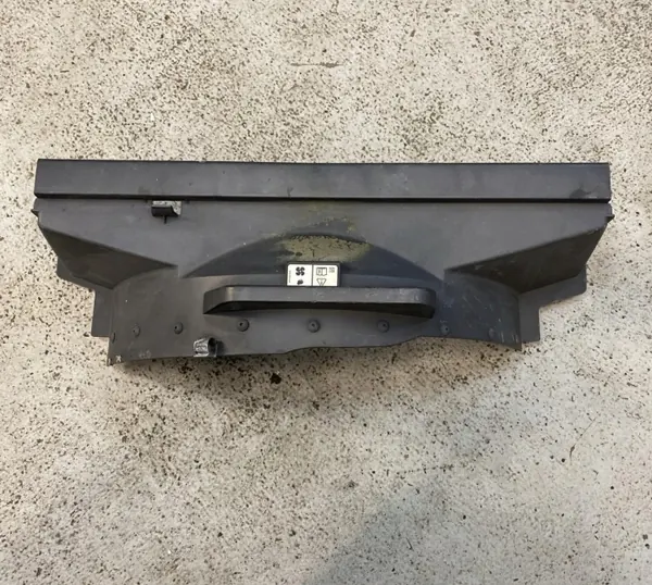 Carter de ventilateur PGK500180 Land Rover (2004-2009) image 2