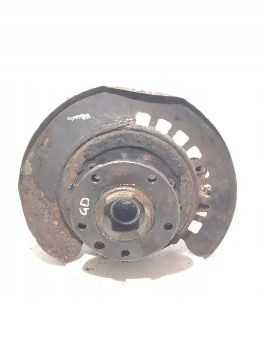 Begagnat bakhjulsnav höger sida OEM 7L0505436B image 3