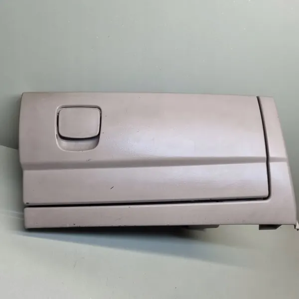 Gebrauchter hellbeiger Handschuhfach OEM CAF2502 Fiat Croma image 3