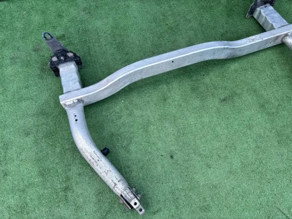Reforço de para-choques dianteiro OEM AAF710 Peugeot 508 image 5
