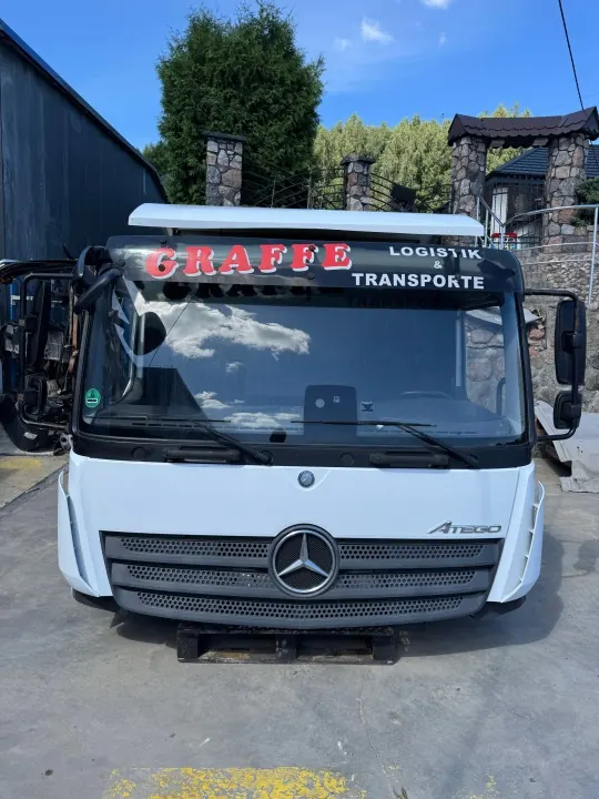 Cabina Día Completa Mercedes Atego III E6 2018 - OEM image 2