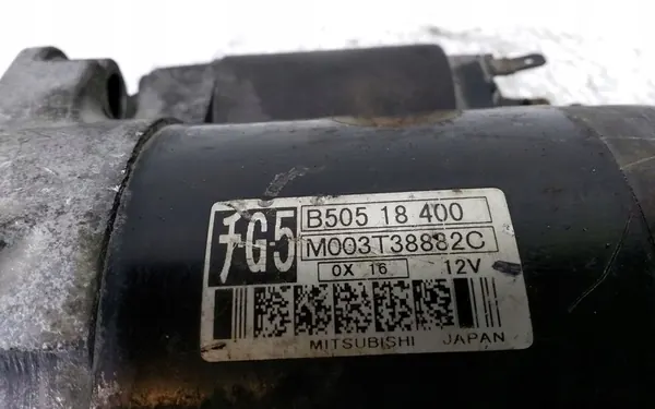 Motor de arranque Mazda 323 F M003T8882C image 3