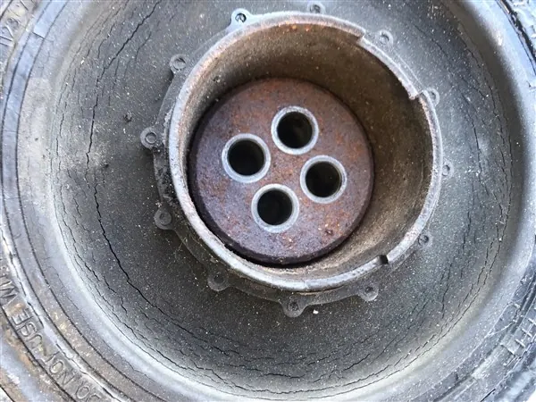 Polia do virabrequim BMW 1 E87 2.0 D Diesel image 4