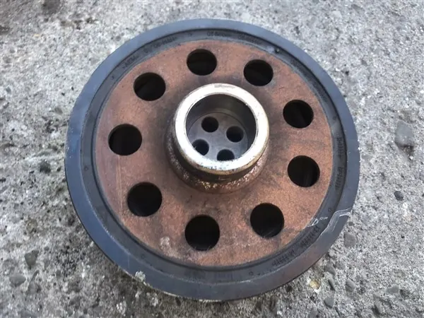 Polia do virabrequim BMW 1 E87 2.0 D Diesel image 7