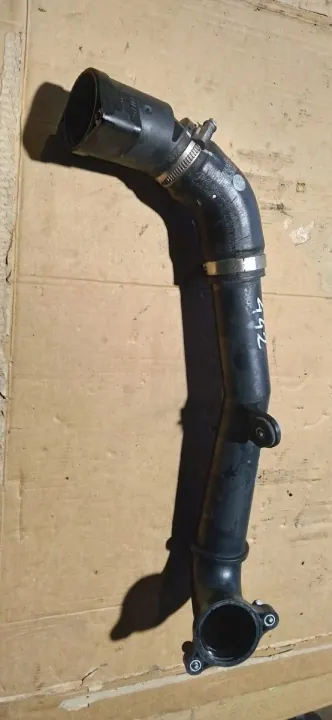 OEM 04L131111T Intercooler-letku VW/Audi/Skodalle image 2