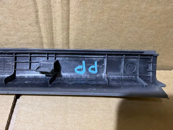 Cache Rail Toit Kia Sportage III OEM 87256-3W500 image 9