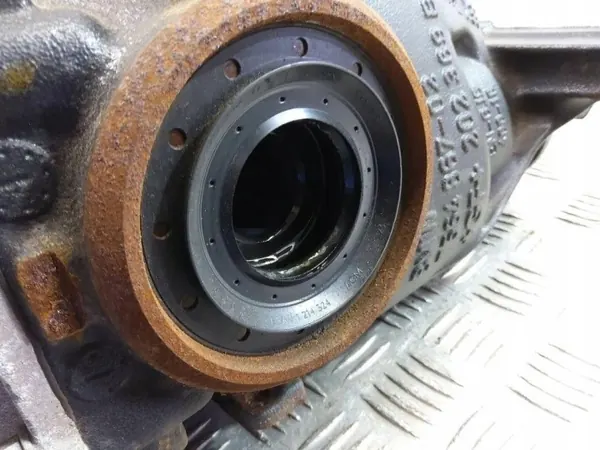 Differenziale posteriore BMW X3 F25 7592007 2.0L 180kW image 3