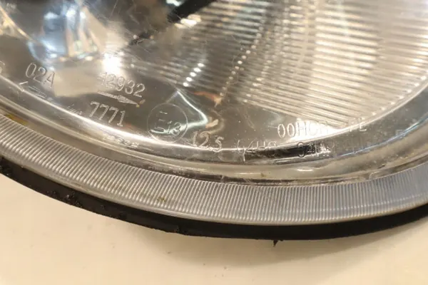 Farol dianteiro direito OEM E13125771 para Volkswagen New Beetle image 8