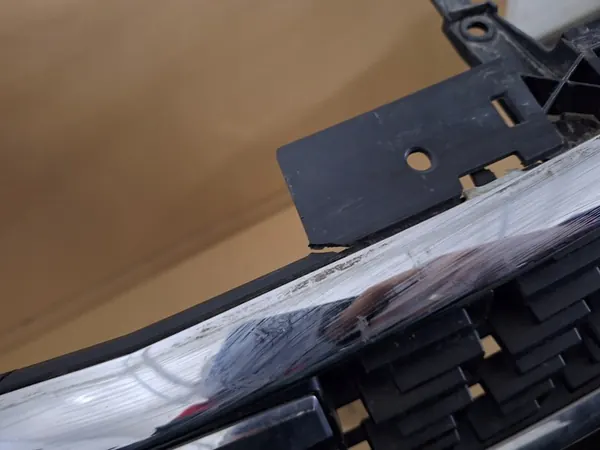 Original Grill for SEAT Leon III 5F0853654H image 5