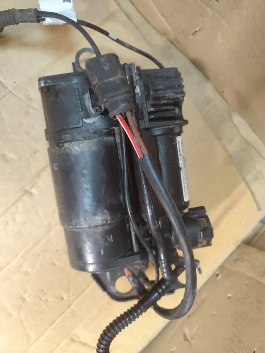 Compressore Sospensione VW Touareg 7L0616006C image 5