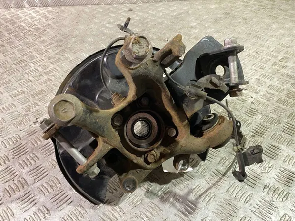 Lexus NX 2020 Hinterradnabe OEM UTO41158 image 3
