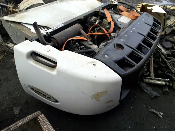 Carrier Supra 750 - Pieza OEM Carrier usada image 3