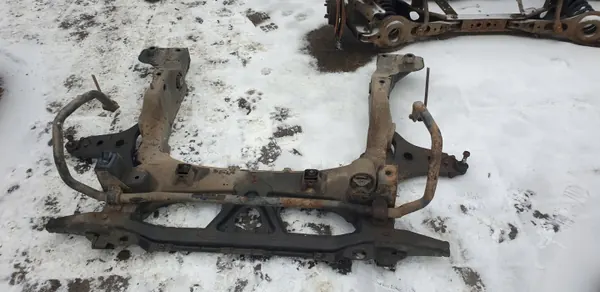 Mercedes W169 W245 Voorophanging Kruisbalk OEM image 2