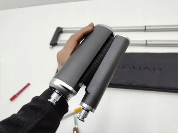Ensemble Sécurité Coffre Jaguar Bagaz - Pièce OEM image 6