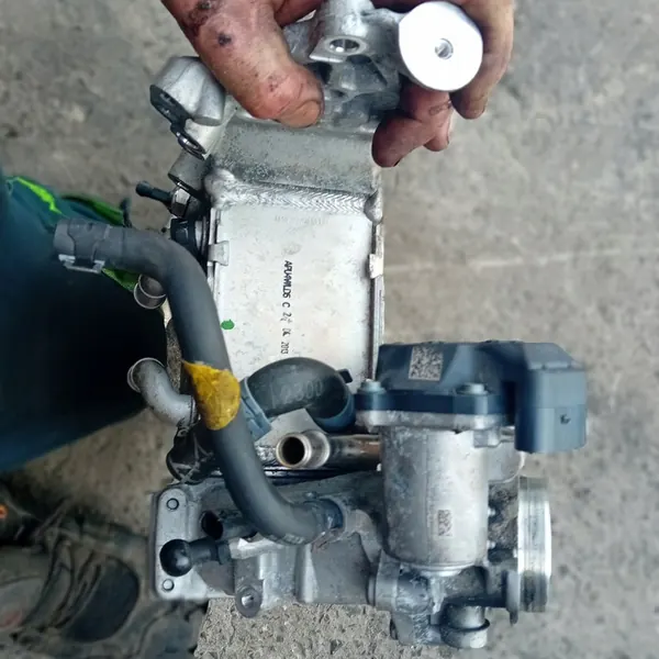 Imuputki Golf VII Octavia III 1.6TDI OEM 04L129766H image 3