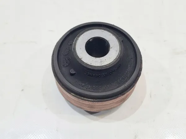 Silentbloc OEM KVF500161 para Discovery 3 image 5