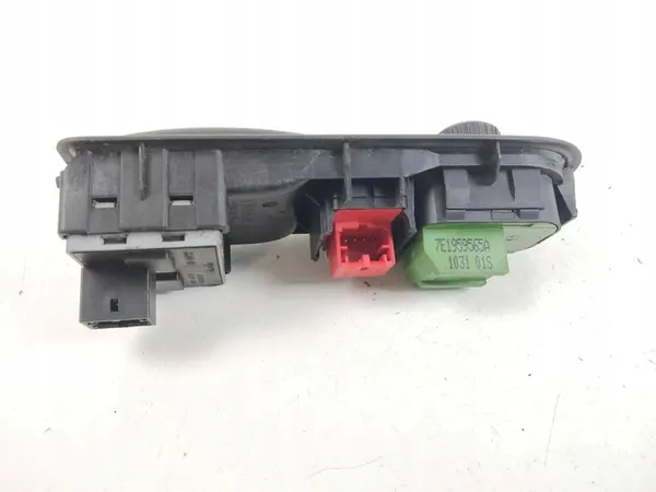 2009 Volkswagen Transporter - Caravelle T5 Raamschakelaar 7H5959539M image 4