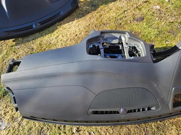 OEM xc90SKÓRAHED instrumentpanel för Volvo XC90 - Läder image 3
