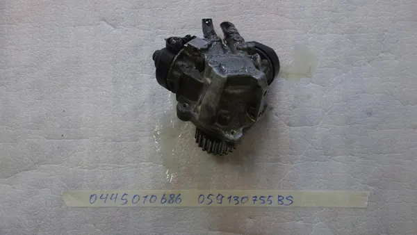 Kraftstoffpumpe AUDI A4 B8 2.7 TDI image 2