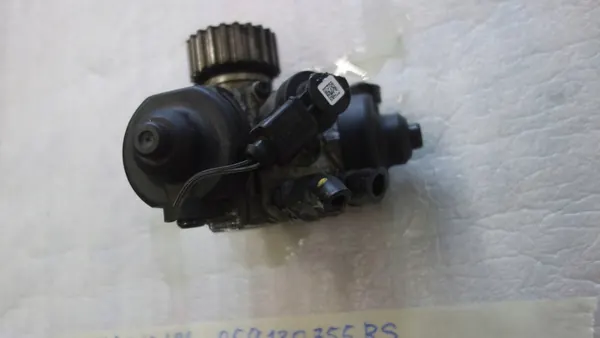Kraftstoffpumpe AUDI A4 B8 2.7 TDI image 3