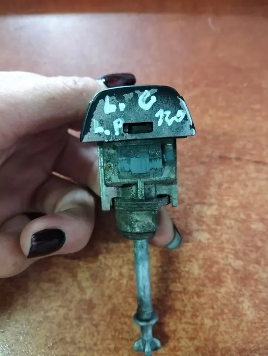 Lukkosylinteri OEM wkładka L etu vasen Toyota image 3