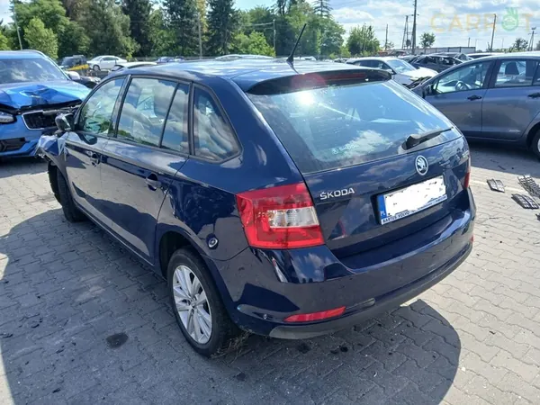 Luz trasera izquierda Skoda Rapid Spaceback OEM image 8