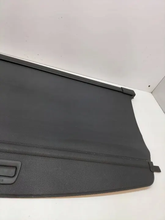 OEM 5907911266226 Rolo de bagageira VW Touran III usado image 3