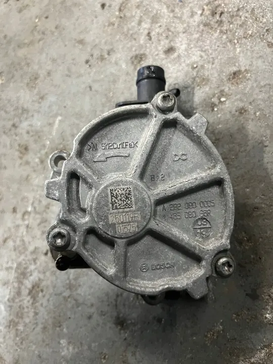 Polttoaineen tyhjöpumppu Renault Mercedes 1.3 TCE 146508066R image 3