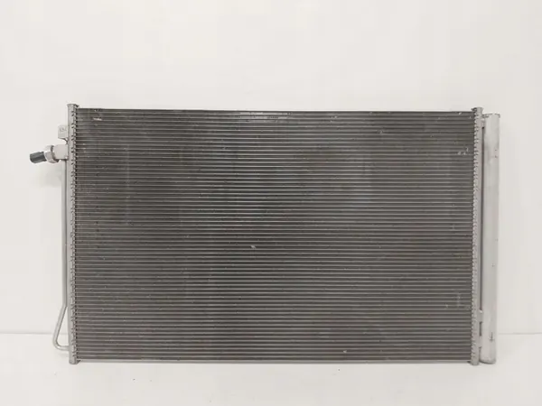 Radiateur de Climatisation Mercedes W447 A4476350070 image 1