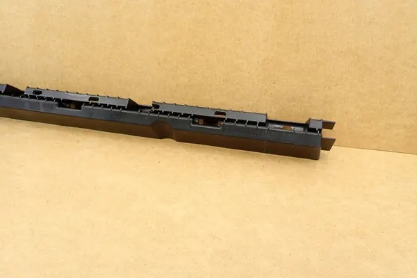 Volvo OE 32216526 Support de seuil droit arrière image 5